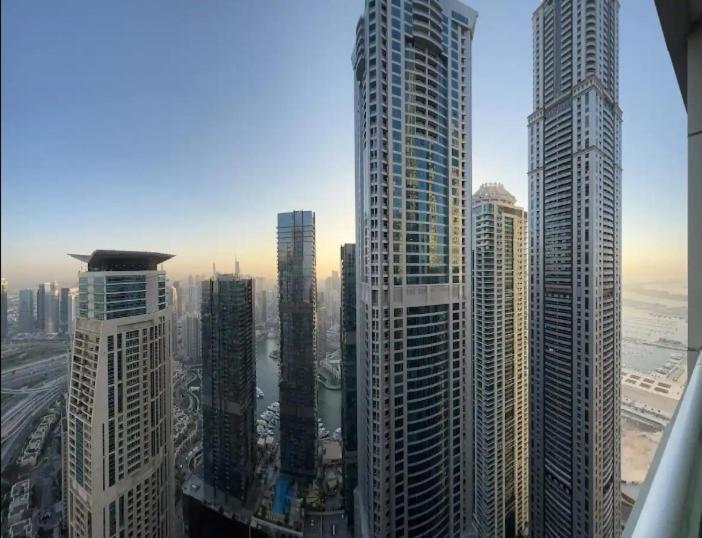High Floor With City Skyline & Burj Khalifa View 3 Bedroom Unit Marina Dubai Bagian luar foto